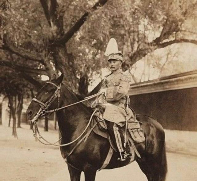 幸好|18岁“赌徒”被吊起毒打，幸好路过老农救下，后来声名远扬