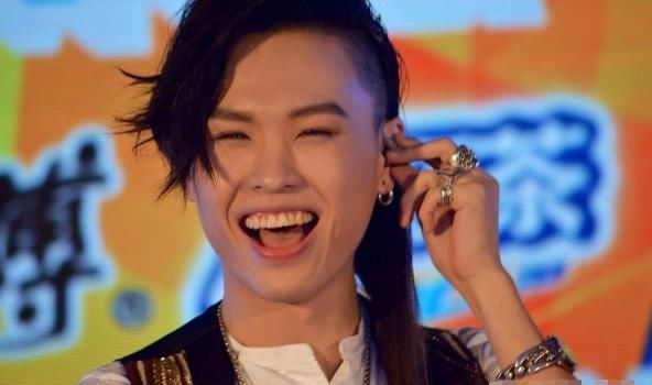  跑龙套|曾经的“音乐才子”，如今混成了跑龙套，这些年他都经历了什么？