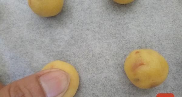  酥饼|一口酥掉渣的花生酥饼，餐厅厨房新手福利，没有人能抵触~