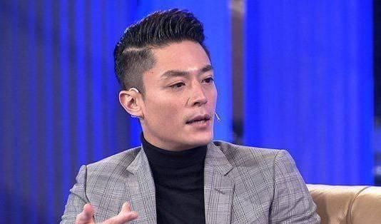  胡歌|她是金牌主持人，却被骂没教养，让霍建华尴尬，逼得胡歌现场落泪