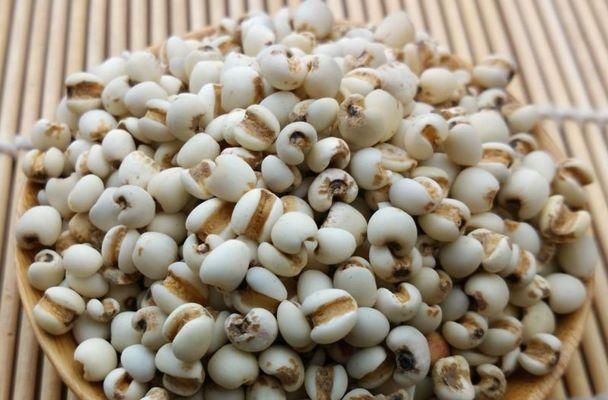 不想|女性不想满脸皱纹,多吃此物,色斑淡,湿气没了,大肚子也变平了