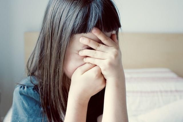 孩子|孩子胆小、自卑，大多是这样的父母带出来的