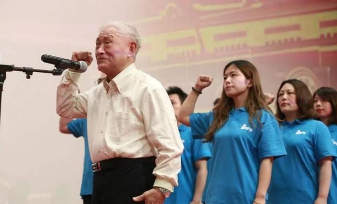 牛犇|曾获得影帝成就,陈道明见到他都要鞠躬握手,如今只能住老年公寓