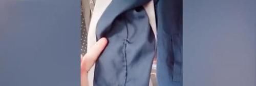  回家|妈妈发现儿子“偷穿”同桌校服回家，网友纷纷夸赞“小暖男”