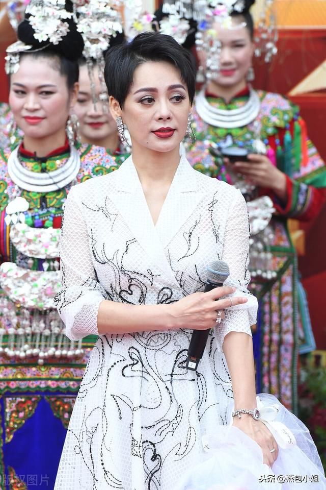  翻盘|《乘风破浪的姐姐》收官：孟佳逆风翻盘，王霏霏遗憾落选