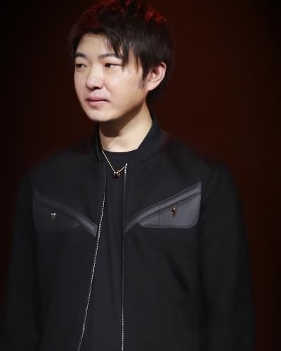  吴彤|《青春环游记》导演吴彤只关注1位硬糖少女，看清是谁，眼光真好