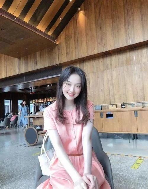  妨碍|不管你恋没恋爱，都不妨碍看别人谈恋爱！