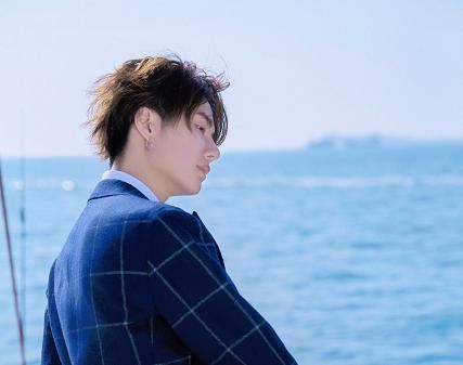  王一博|王一博是真的喜欢“浪”，听到乔欣说的话，直接两眼放光不想走了