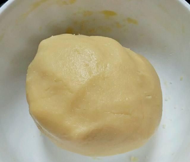 酥脆|千层酥饼的做法,层层酥脆,香甜可口,都流口水了