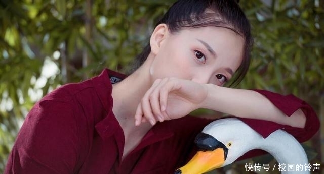  最美|太美！女排25岁最美副攻晒4张玉照引热议，闺蜜：古装绝了