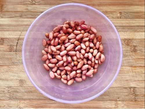 花生米|炸花生米,用热油还是冷油?用错不酥脆,还容易焦