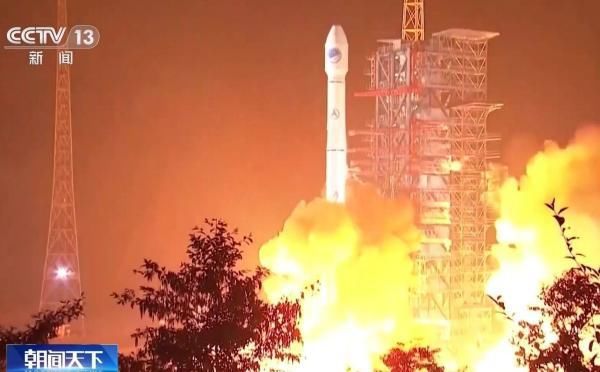 铷钟|北斗心脏精度每三百万年差1秒 背后有哪些不为人知的故事?