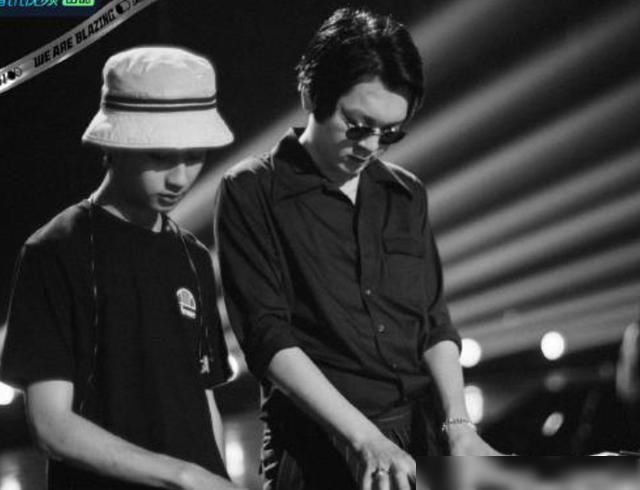  乐夏|《乐夏1》那些乐队，click15面临解散，九连还是没火！