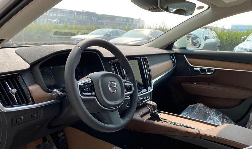 车主|开了凯迪拉克CT6，37万又买沃尔沃S90，车主：不分上下