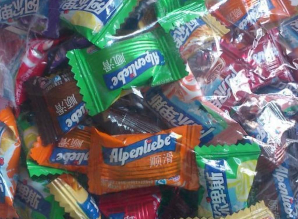 竟然|意大利有名的糖果叫阿尔卑斯,日本叫不二家,中国竟然是这3个字