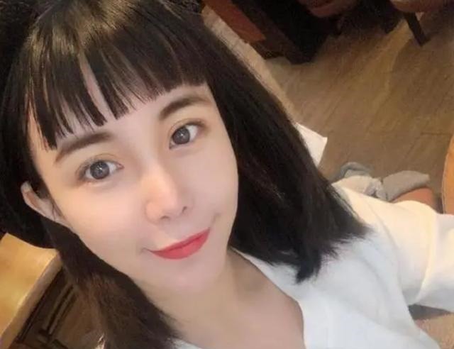 相亲节目|那个“宁愿坐在宝马里哭”的女孩马诺,如今已32岁,她笑了吗
