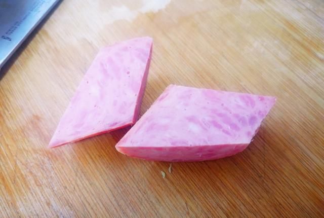 美味|苞菜这样做，颜色红绿清爽，搭配营养美味，喜欢吃吗？！