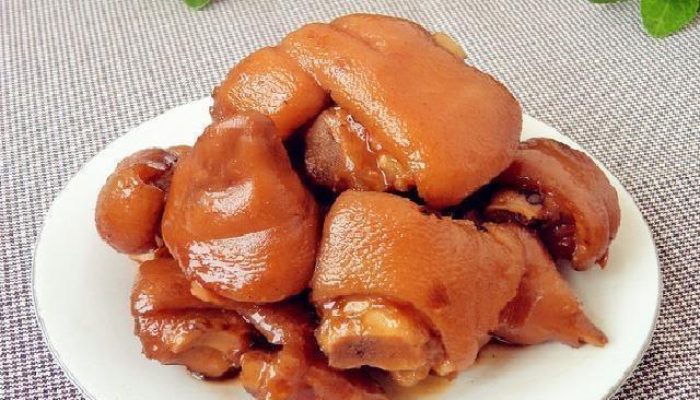  炖猪蹄|猪蹄怎么能腌透？如果你掌握了这些技巧，你还可以做美味炖猪脚