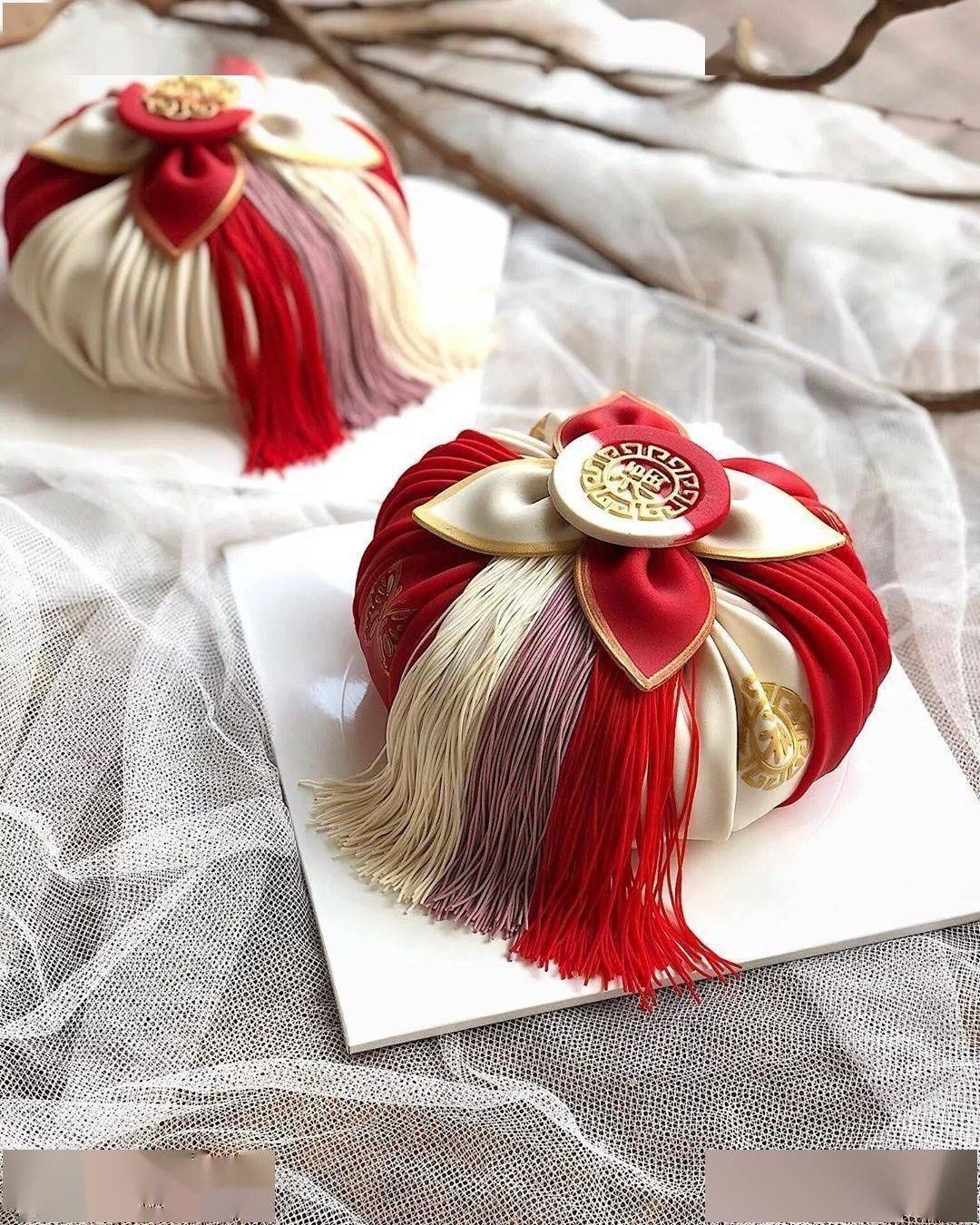 包袱蛋糕|脑洞太大韩国小姐姐晒神秘蛋糕,引百万粉丝每天催更太美了,每一张都让我流口水…