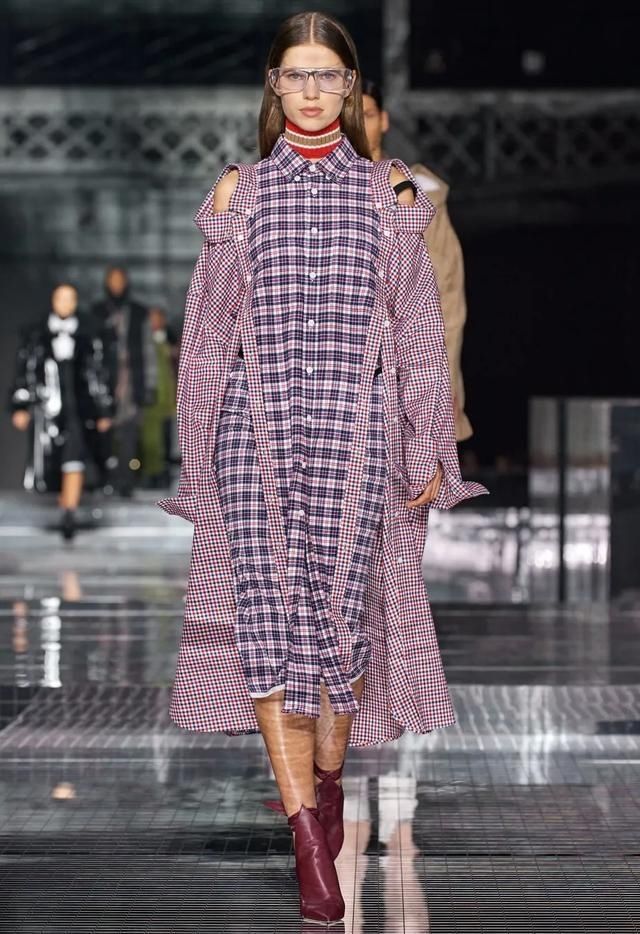 裙子|早秋最美的5条裙子，可以安排了