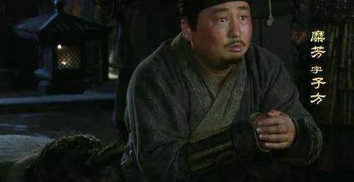  关羽|曹操安插卧底在刘备身边，坑了赵云，害了关羽张飞，骗了诸葛亮