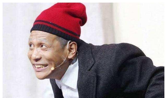  往事|宋小宝辛酸往事：15岁离家打工，被客人扇巴掌，仅带70块回家过年