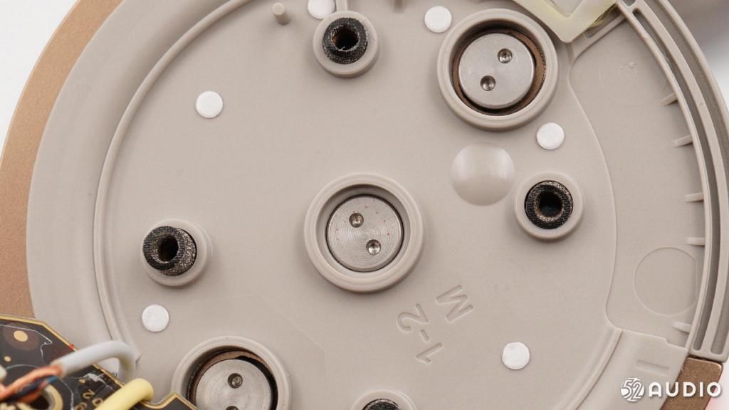  拆解|拆解报告：BEATS SOLO PRO头戴式蓝牙降噪耳机