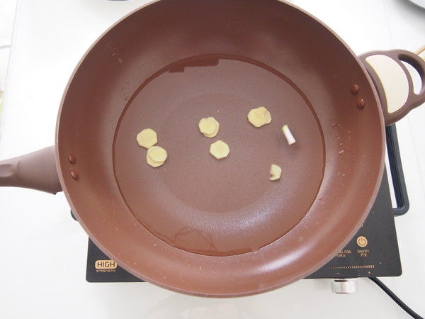  鸡蛋|西红柿的最佳搭档不是鸡蛋！和它一起吃，强壮筋骨，身体好