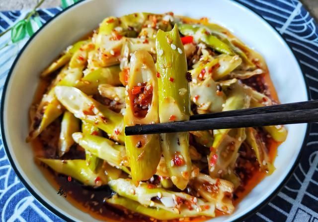  家人|7月，宁可不吃肉也要吃这菜，做一盘成本不到3元，家人爱吃