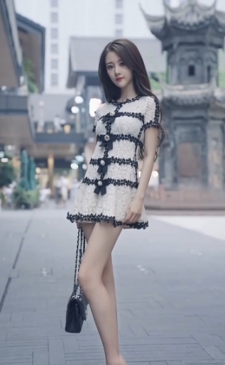 黑色|白色雪纺连衣裙,穿出气质美少女,甜美风也能不失性感