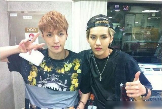  黄磊|问《向往3》黄磊问吴亦凡和张艺兴年龄差异