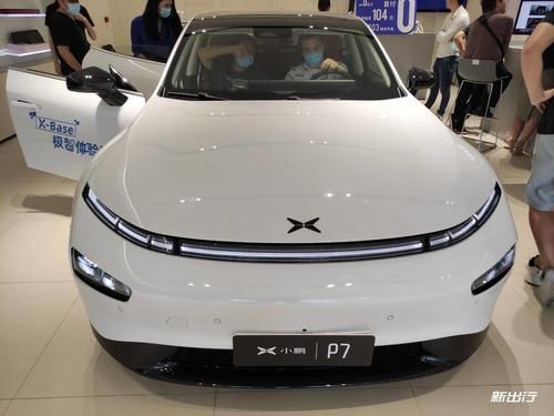 新能源汽车|买一辆概念车是什么感觉小鹏P7简单上手体验