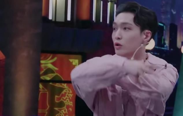  街舞|《街舞3》王一博虚心学习krump，看张艺兴的举动，网友: 优秀！