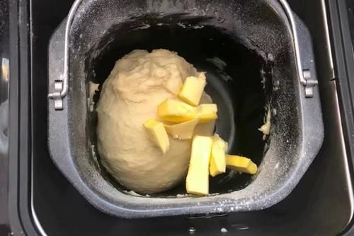 自制|自制椰蓉小面包,学会不用排队买,奶香味十足