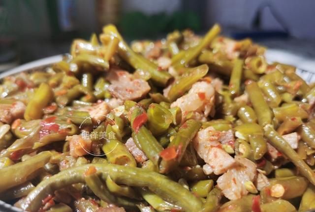  酸豆角|制作泡酸豆角，需要掌握三个要点，豆角酸脆味道纯正