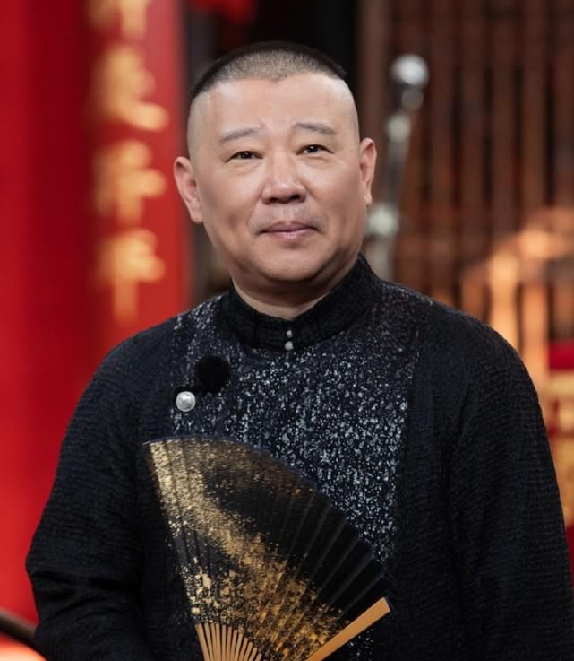  团综|德云社团综幕后采访曝光，遭节目组犀利提问，秦霄贤的回答飘了