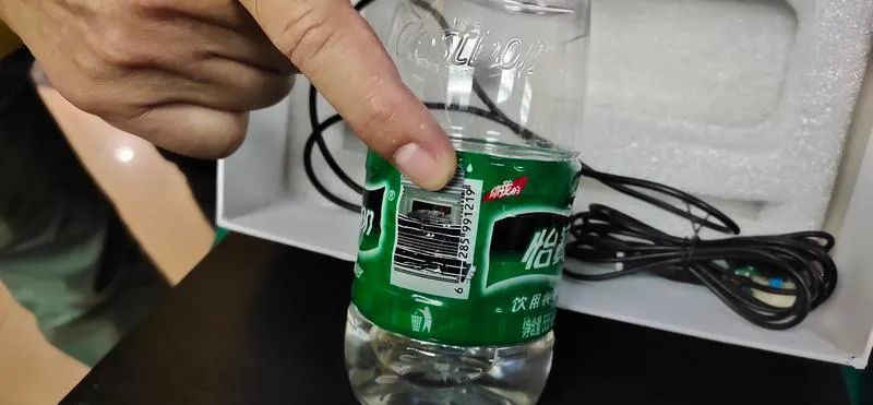 车长|想逃？孕妇举报后，车长锁车抓人！画面太解气