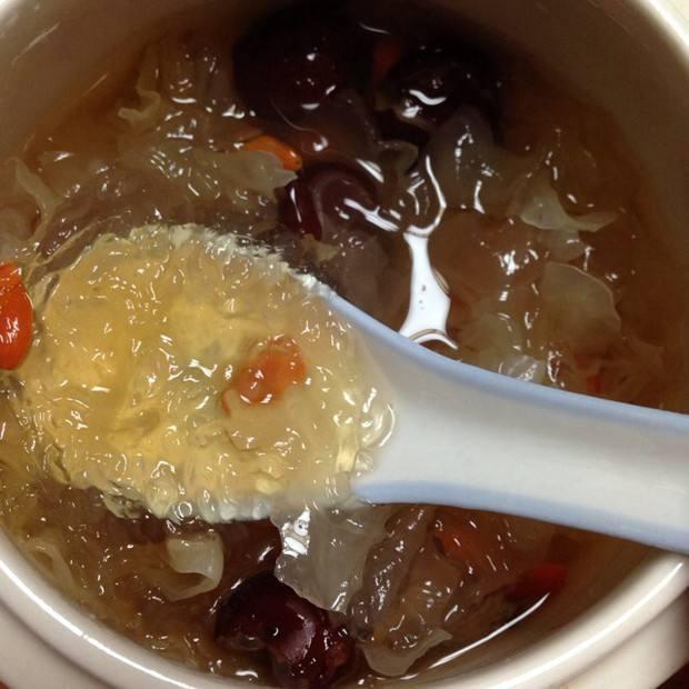 浸泡的时|煮银耳,顺序很重要,10人有9人不懂,难怪银耳不出胶,营养低