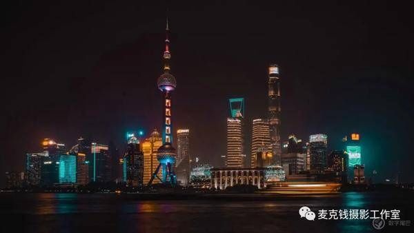  理光|从＂新天地＂到＂新世界＂ 理光 GR3 的街头日记