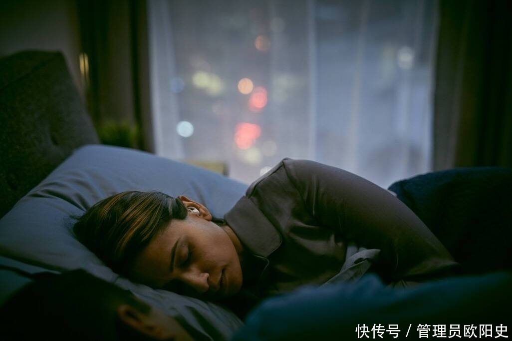 一天24小时正确的养生方法(医生提醒：一天中最养生的两个小时，你在干嘛？别再白白浪费了！)