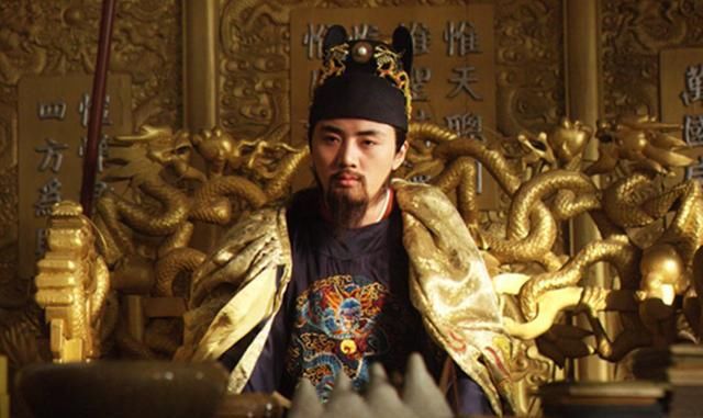 明朝投降军|明军投降清朝前，战斗力很差，投降清朝后为何战斗力突然暴增