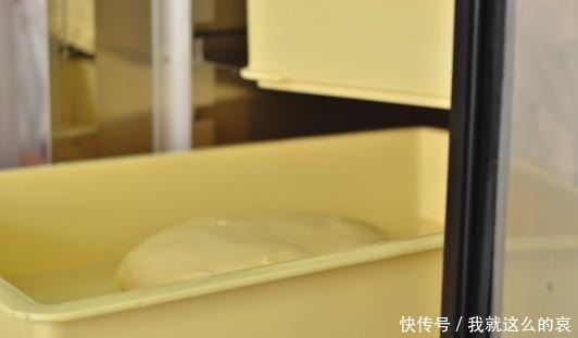 高筋面粉|特级红豆餐包,外酥内软,搭配甜而不腻的红豆馅,最适合拿来解馋