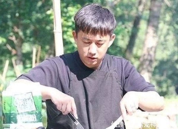  黄磊|黄磊林志颖都是好爸爸，工作之余不忘陪伴3个孩子，既宠娃又宠妻