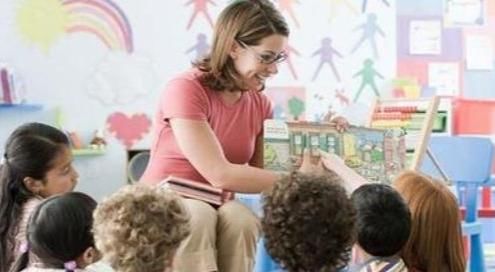 羡慕|父母做好这六件事，宝宝的成长过程充实又快乐，开朗活泼让人羡慕