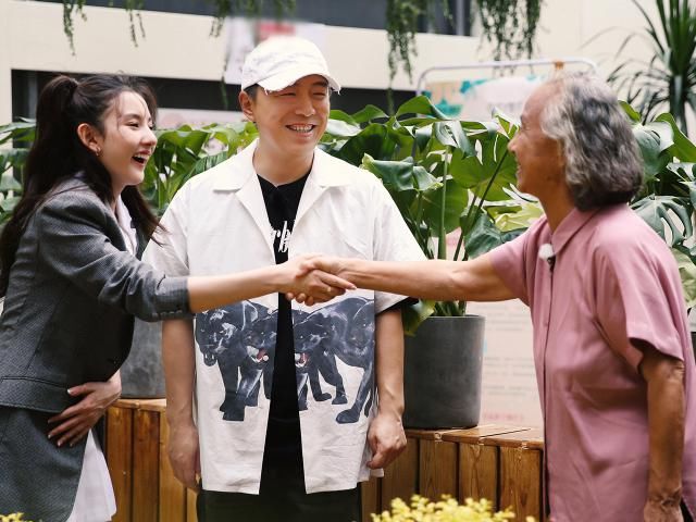  张子枫|《忘不了餐厅》复工，张子枫《姐姐》开机，黄景瑜又添新作？