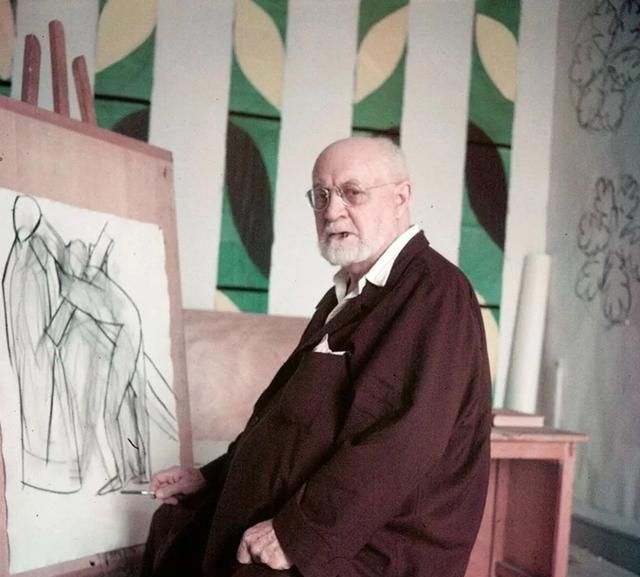  办公|艺术家“躺赚”指南