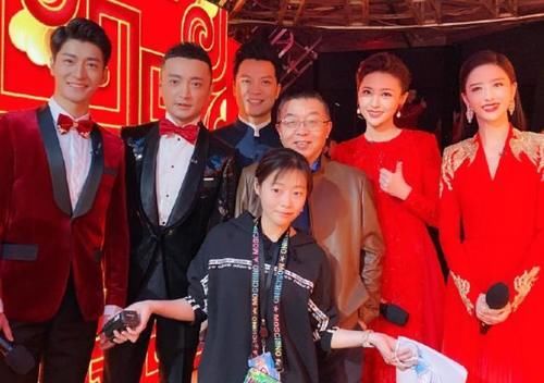  大赛|主持人大赛之后，尹颂拒绝签约央视，事业发展不比央视主持人差