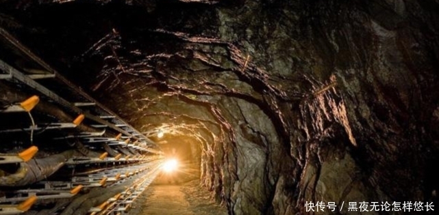 女孩|西班牙村庄来了2个绿孩子，男孩没多久死了，女孩在村里活了5年