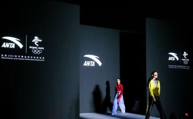  产品|安踏的大动作：品牌升级推国旗款“尖货”，跑鞋冲击600元价位