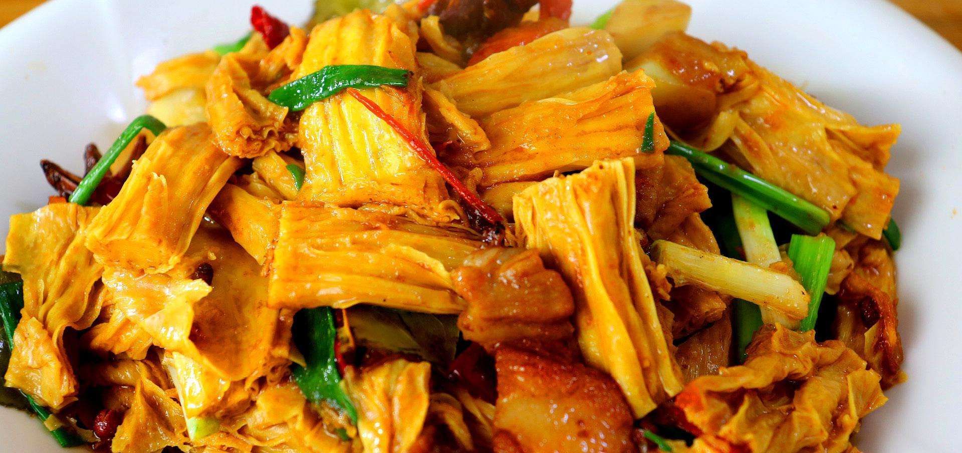 技能|技能｜好男人拿手菜19：如何营养搭配、肉片烧腐竹、海米炝鲜芹笋